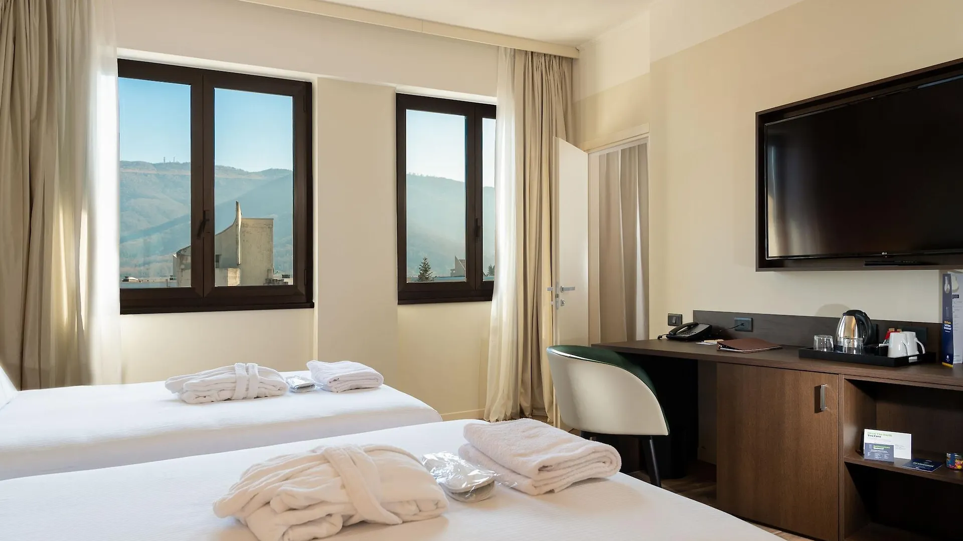 Doubletree By Hilton Brescia Hotel 4*,  Italy