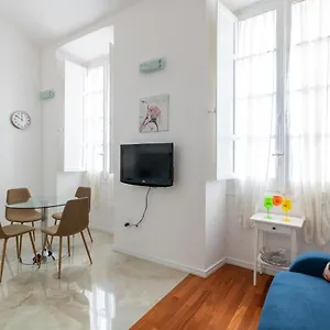 Apartamento Hc Claudia Cagliari
